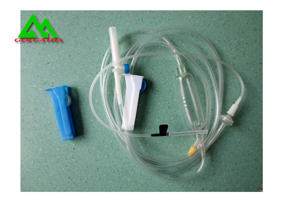 Chine Ensemble jetable stérilisé d'infusion, infusion médicale de norme de l'OIN réglée avec l'aiguille fournisseur